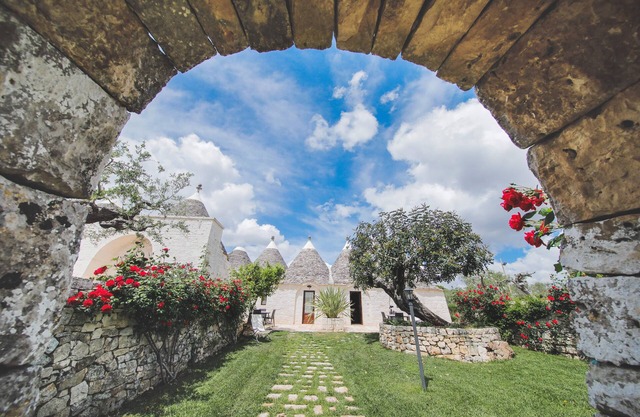 Trullo Carrubo - A few kilometers from Locorotondo
