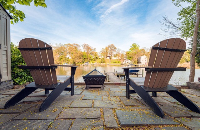 Truly Waterfront Cottage