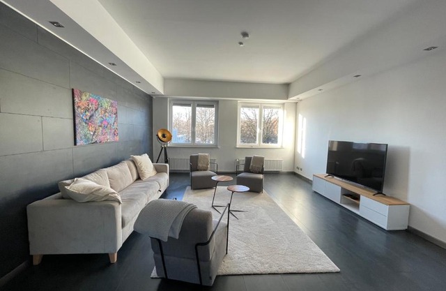 TruRetreats Design Loft für 8 Personen I Riesige Küche I eCharger I 65z SmartTV I 150qm