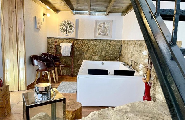 Tufa Guest House, Wellness & SPA - Villa Campus