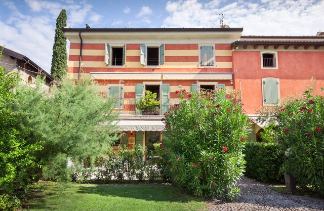 Turchese Apartment with Pool