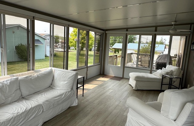 Turkey Point - Beautiful vacation home with lake views and channel access.