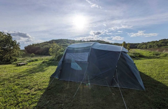 Turnkey tent near Lake Saint-Ferréol/Revel