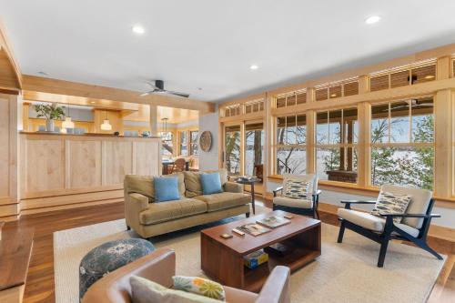 Turtle Lake Cottage
