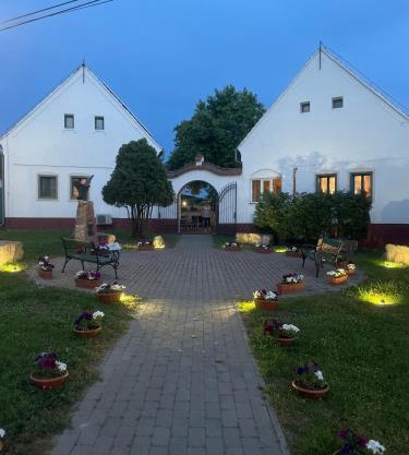 Turul Panzió&Pizzéria