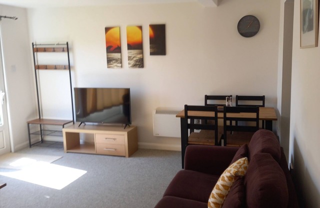 Two Bedroom Chalet - Sleeps 4