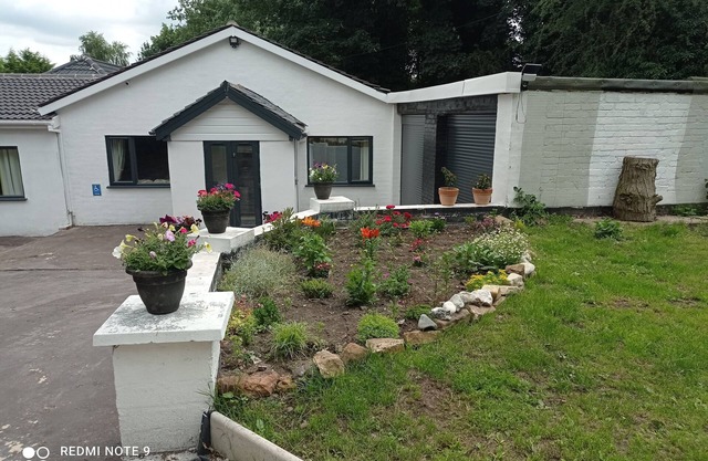 Two bedroom cottage in a quite woodland setting