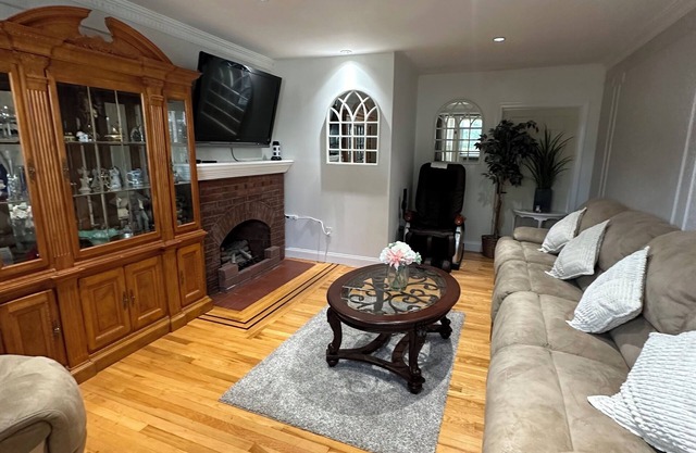Two story Cozy of Boston Home.