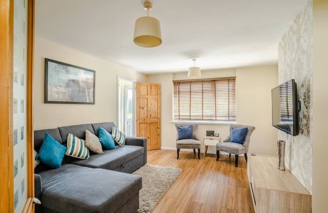 Twyn Lodge - 3 Bed House