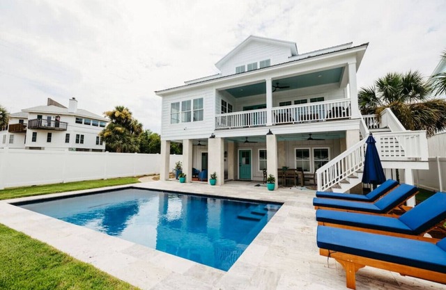 Tybee Beach House & Private Pool