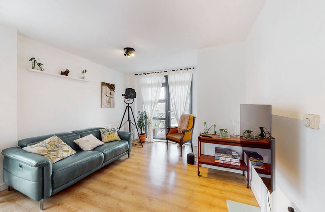 UK.LO.WAT - Modernistic 2-bedroom flat in Shadwell