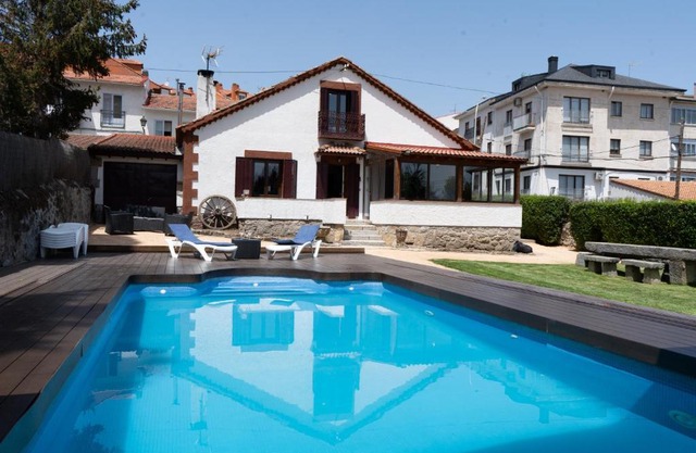 UN PASEO POR LAS NUBES