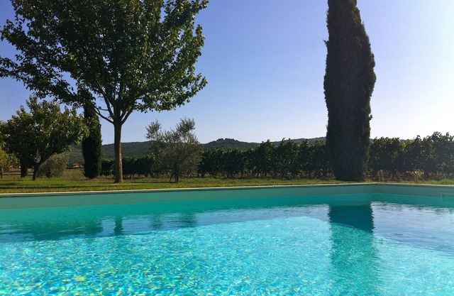 Unforgettable Sunsets, Private Pool, Soul-soothing Lavender and Olive Trees