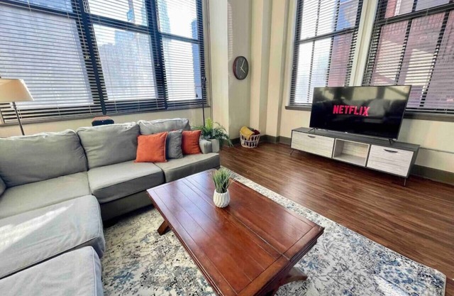 ☆UNIQUE 2Bed Loft☆ Downtown KC