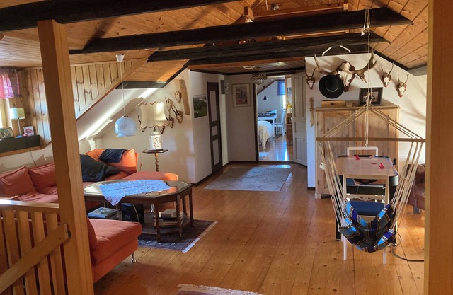 Unique accommodation in Småland. 3 km to slalom slope. 400 m to bathing lake with wood sauna.
