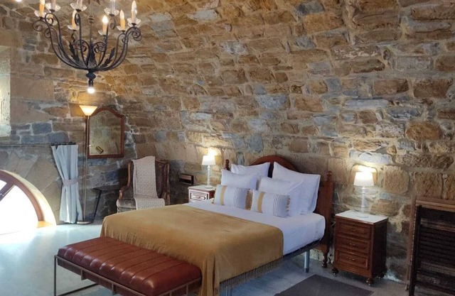 Unique apartment old town of Getaria KABIAN