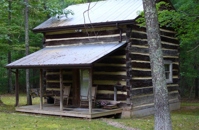 Unique Four Seasons Retreat!