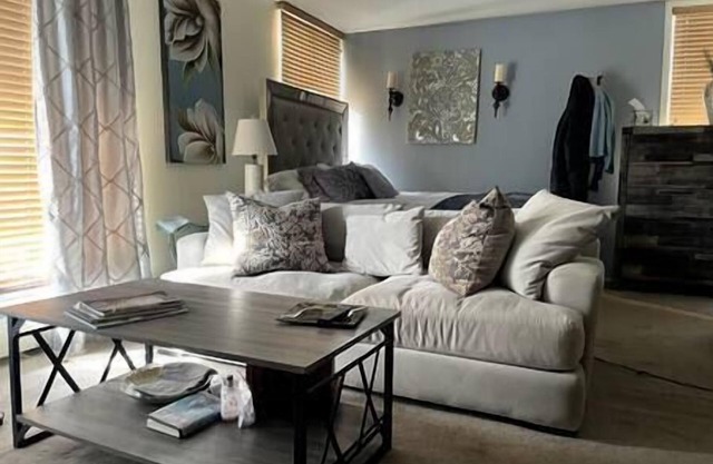 Unique Stylish Studio, Aspen Core, Private Parking