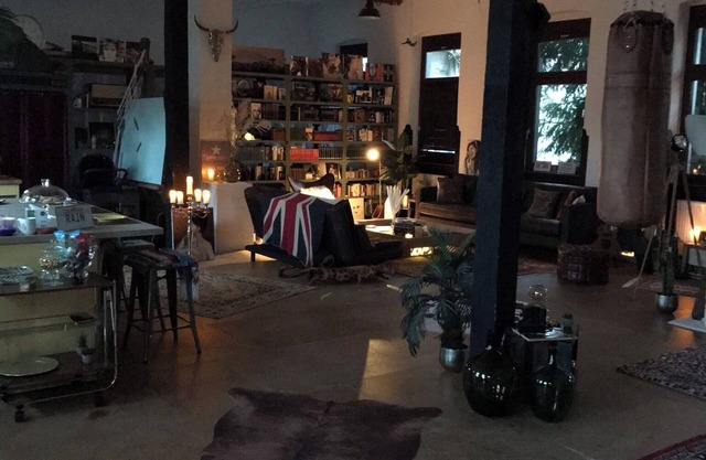 Unique yoga loft! Quiet room for courses, seminars, workshops!