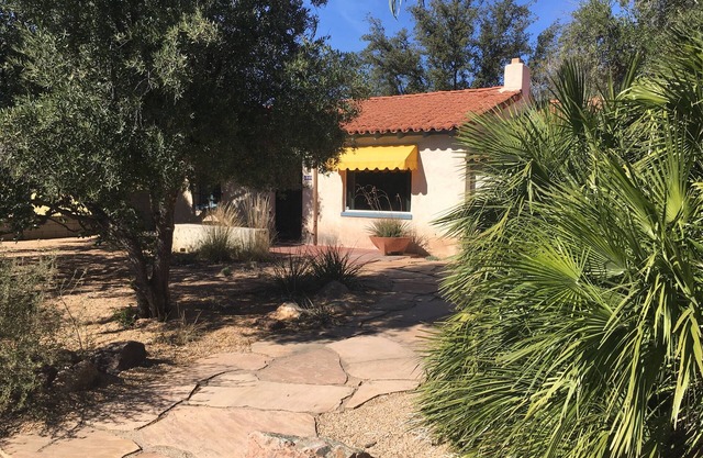 University House Historic