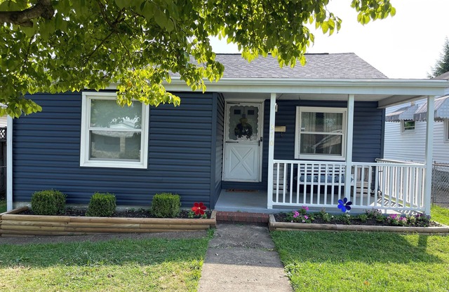 Updated 2BR home in Huntington, WV