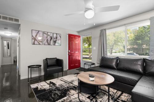 Updated & centrally located, 3-bedroom house with AC in charming Ann Arbor