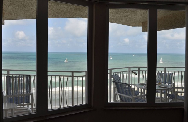Updated Direct Oceanfront - 3 bedroom #1007; Beach Access and Heated Pool