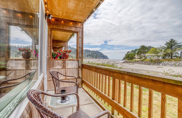 Updated Ground-Level Creekside Condo has Proposal Rock & Ocean Views, 2 Baths!