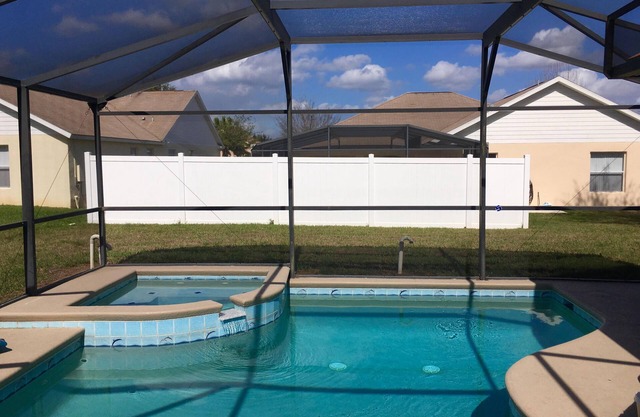 Upgraded Orange Tree Home With Lots Of Extras!