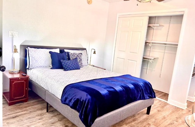 Upgraded, Stylish & Comfy 1 Bedroom/1 Bath Studio