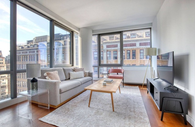 Upscale Hudson Yards 1BR w/Gym, Golf Sim, W/D & Lounge, by Blueground