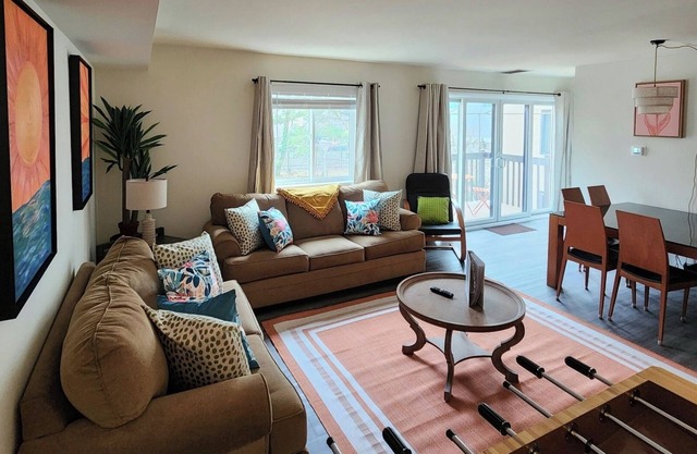Uptown Grove AC-1 Block from Casino and Boardwalk!