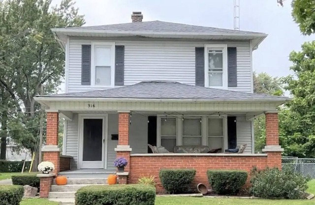 Uptown Upper Home