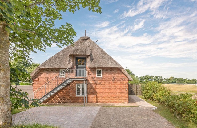 Vacation apartment Beach-Loft in Wobbenbüll for up to 2 people