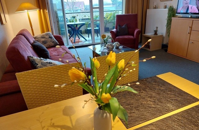 Vacation apartment/apartment for 3 guests with 49m² in Wurster North Sea coast (190430)