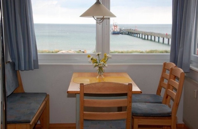 Vacation apartment/apartment for 2 guests with 42m² in Schönberger Strand (17750)