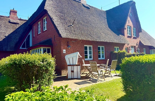 Vacation apartment/apartment for 4 guests with 70m² in Wrixum on Föhr (109639)