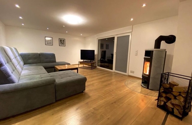 Vacation apartment/apartment for 6 guests with 100m² in Neustadt Wied (172959)