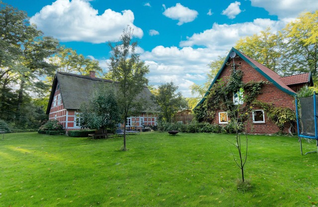 Vacation apartment/apartment for 5 guests with 80m² in Heeslingen (147362)