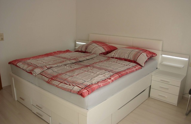 Vacation apartment/apartment for 6 guests with 130m² in Riederich (68450)