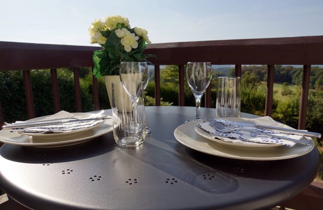 Vacation apartment/apartment for 2 guests with 90m² in Modautal (95110)