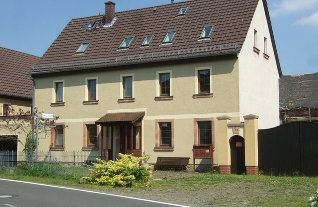 Vacation apartment/apartment for 3 guests with 50m² in Rötha (266315)