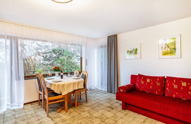 Vacation apartment "Karle", 55 sqm, 1 bedroom, 1 living/bedroom, max. 3-4 persons