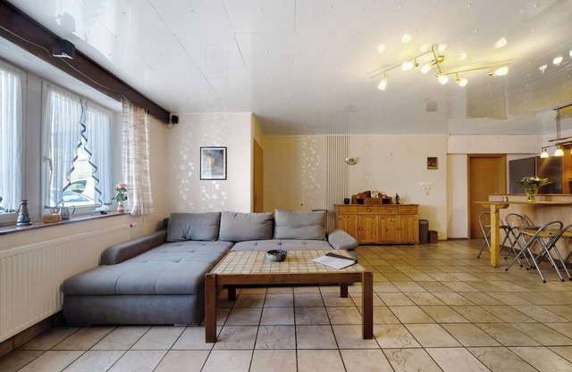 Vacation Apartment "Wiesental" with Wi-Fi, Wood-Burning Stove & Shared Garden