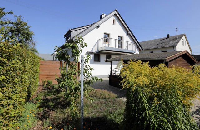 Vacation Home "Däschinger" with Wi-Fi, Balcony, Terrace & Garden