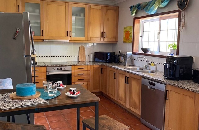 Vacation home for 7 guests with 200m² in Vila Chã (166733)