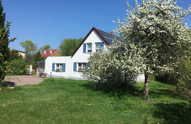 Vacation home with sauna, fireplace & terrace-family-friendly in the countryside!