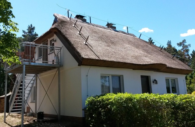 Vacation under a thatched roof - vacation apartment Strandgut for max. 2 persons