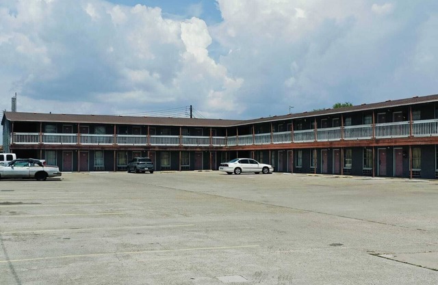 Valley Motel By Townhouse Corpus Christi Near Airport I 37