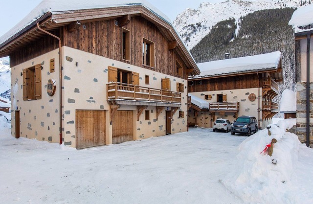 Vanoise Chalet in Prime Location
